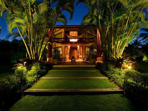 Acomodações - Villas de Trancoso-Hotel e Pousada - Trancoso - Brasil | Island decor, Beach villa ...