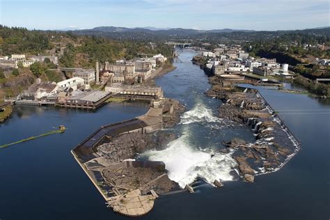 Grand Ronde tribe reclaims Willamette Falls, as work begins to tear down Oregon City mill ...