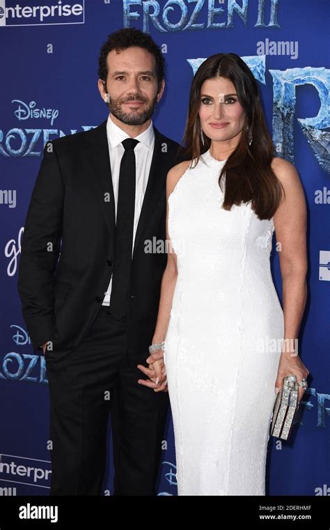 Idina Menzel, Aaron Lohr attend the premiere of Disney's "Frozen 2" at ...