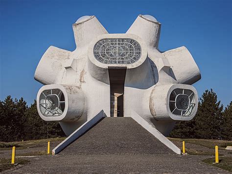 Weird architecture: World's top 10 most unique buildings | Architecture ...