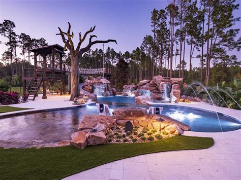 Pool Decor Ideas And Inspiration For Your Outdoor Oasis - Create A ...