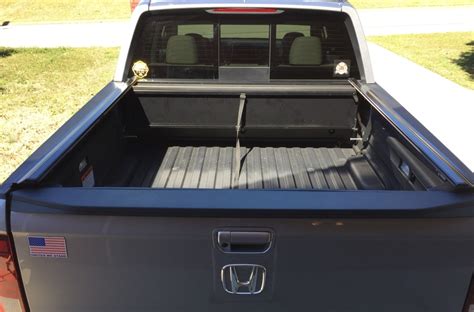 Peragon Retractable Truck Bed Covers for Honda Ridgeline Pickup Trucks