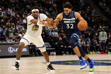 Karl-Anthony Towns, Timberwolves rout slumping Warriors | Inquirer Sports