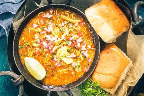 Traditional Misal Pav Recipe (Step by Step) - Whiskaffair