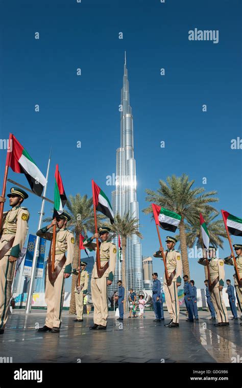 Uae soldiers hi-res stock photography and images - Alamy