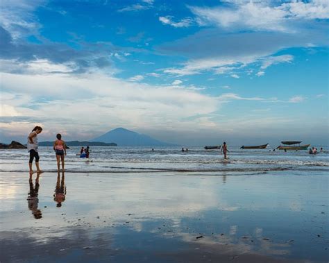 Playa Chiquirín: El rincón escondido en La Unión | Guanacos