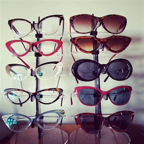 16 Sunglasses Storage Ideas for Summer and Beyond