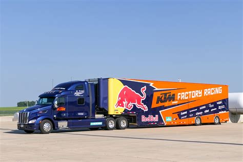 Nascar truck and trailers teams to color drawings - hinimfa