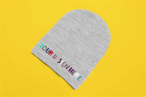 Free Beanie Mockup