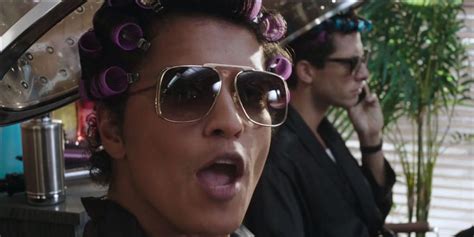 Watch Mark Ronson and Bruno Mars's 'Uptown Funk' music video