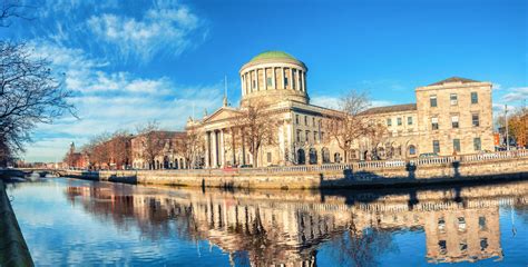 Four courts building in Dublin, Ireland - quinndownes