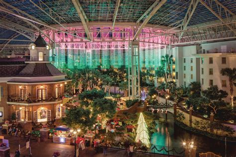 Is The Opryland Hotel Doing Their Christmas Lights This Year? 2024 - Annie Nicolina