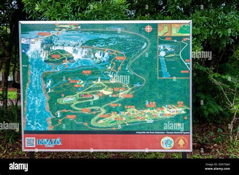 Large map of the waterfall locations and foot trails in the Iguazu ...