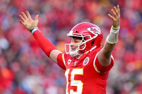 Patrick Mahomes Made NFL History On Sunday Evening - The Spun