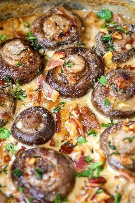 Creamy Bacon Mushrooms Recipe | Best Mushroom Side Dish Ever!