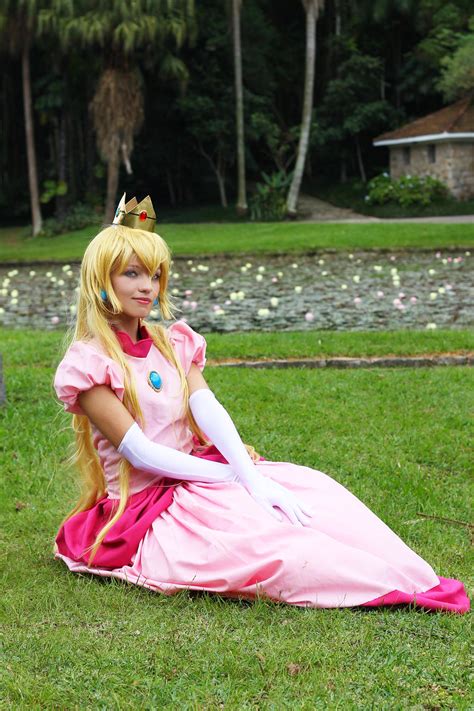 Princess Peach Wedding Cosplay