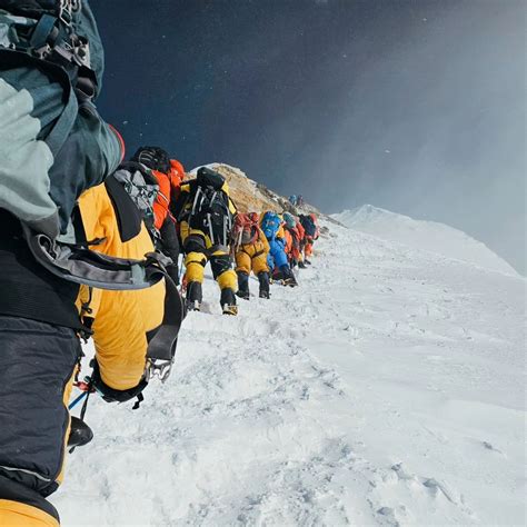 Everest Death Toll Approaches Highest Ever » Explorersweb