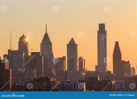 Philadelphia Skyline at Sunset Stock Image - Image of perspective, philly: 58713343