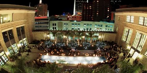 Jacksonville Public Library Weddings | Get Prices for Wedding Venues