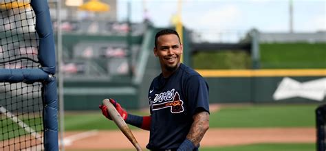 Braves Extend SS Orlando Arcia - Braves Journal