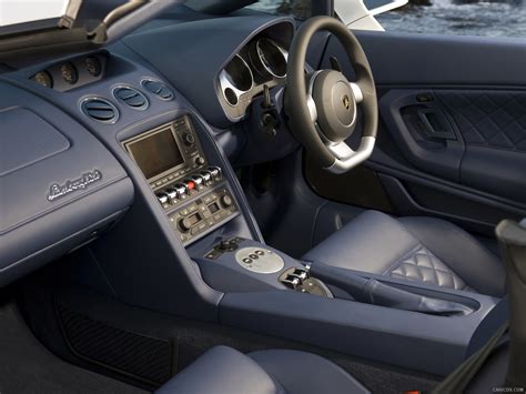 Lamborghini Gallardo LP 560-4 Spyder | Interior