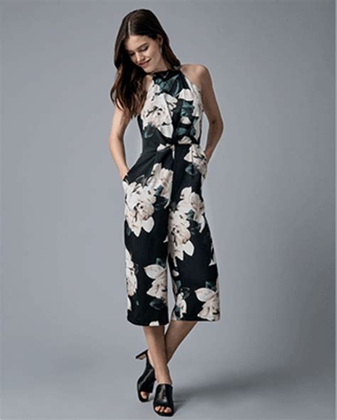 Le Chateau Canada Summer Sale: Save an Extra $25 When you Spend $75 on Sale Tops + More Deals ...