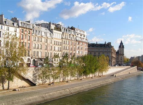 A Paris Guide: Ile de la Cité