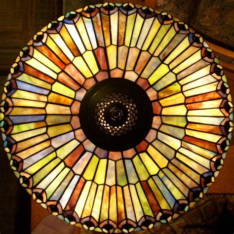 stained glass lamp | my favorite lamp... | Laura Shaw | Flickr