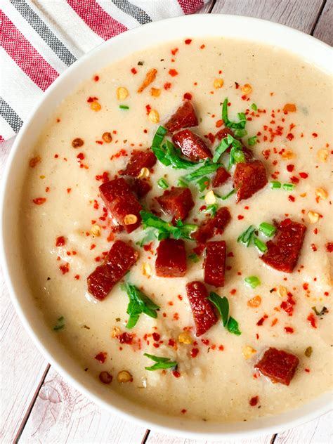 Cream of cauliflower soup with chicken - cauliflower chowder keto recipe - Family On Keto