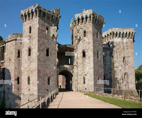 Monmouth castle hi-res stock photography and images - Alamy