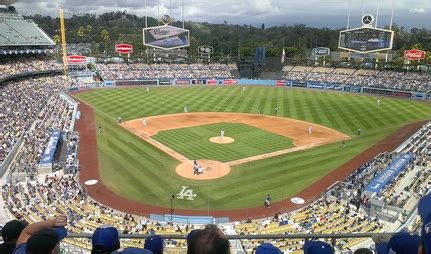 Dodger Stadium Parking - Book Dodgers Parking Near Stadium Now | ParkWhiz