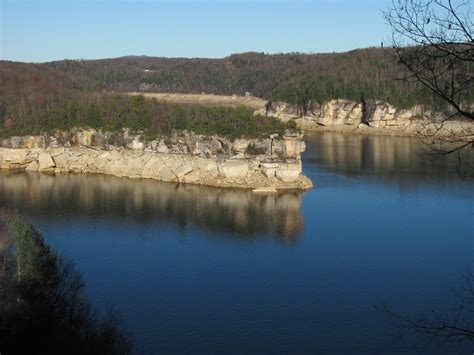 35 picturesque photos of Summersville Lake in West Virginia | BOOMSbeat