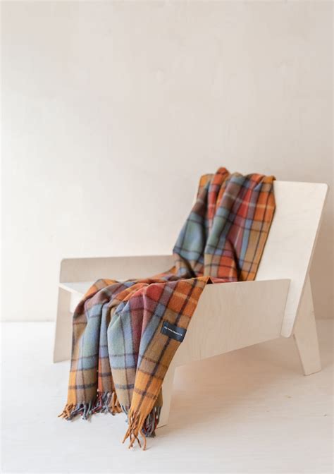 Recycled Wool Small Blanket in Buchanan Antique Tartan – TBCo