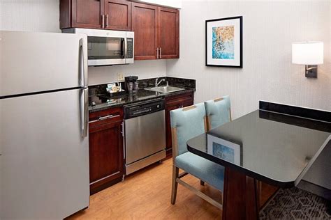 HOMEWOOD SUITES BY HILTON DALLAS-MARKET CENTER - Updated 2024 Prices ...