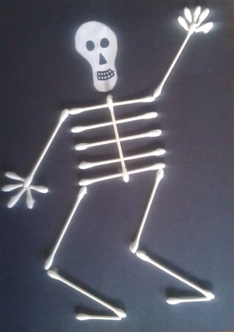 Q-Tip Skeleton Halloween Craft for Kids | Woo! Jr. Kids Activities