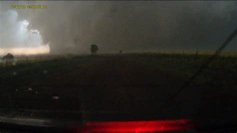 Escaping the El Reno, OK EF5 tornado - full HD dashcam sequence - May 31, 2013 :: storm highway ...