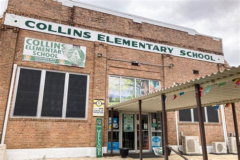 Collins Elementary Ranks High for Paddlings in State, National Schools