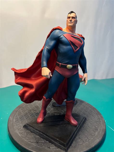 Kingdom Come Superman Statue 2.0 by yifanjiang on DeviantArt