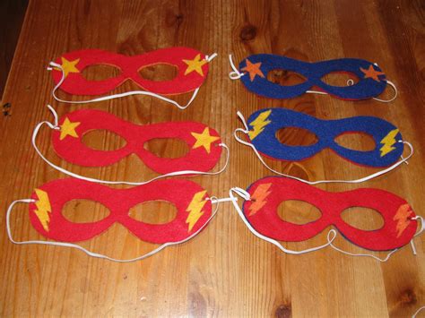 My Crafty Playground: DIY Superhero masks