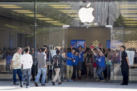 Can Apple Pay's Launch In China Make Its Mark?