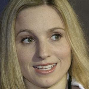 Kerri Strug - Age, Family, Bio | Famous Birthdays