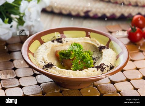 arabic food, hummus Stock Photo - Alamy