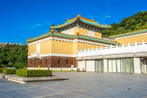 Beautiful Architecture Building Exterior of Landmark of Taipei National Palace Museum in Taiwan ...