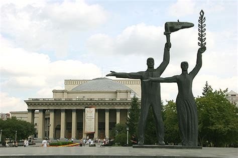 Novosibirsk opera and ballet theatre Siberia Russia - travel world time ...