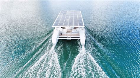 SoelCat-12-solar-electric-boat-6 — SEVENSEAS Media