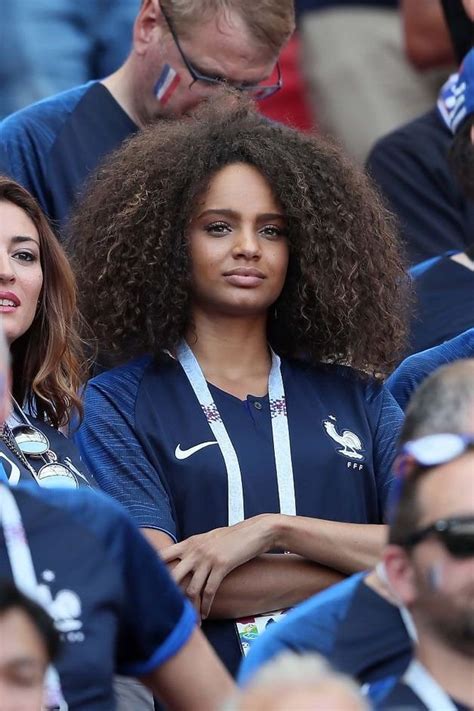 Mbappe Girlfriend - Kylian Mbappe Rumoured Girlfriend Alicia Aylies Among The Crowd To Cheer Him ...