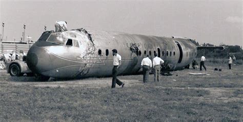 Crash of a Lockheed L-188A Electra in LaGuardia | Bureau of Aircraft ...