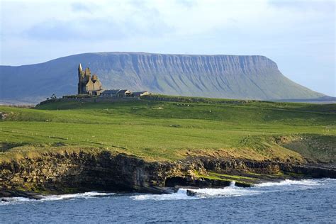 Mullaghmore, County Sligo | P Duggan Caravans