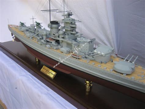 German battleship Gneisenau Model 2 - Mahogany Wooden Aircraft Models ...