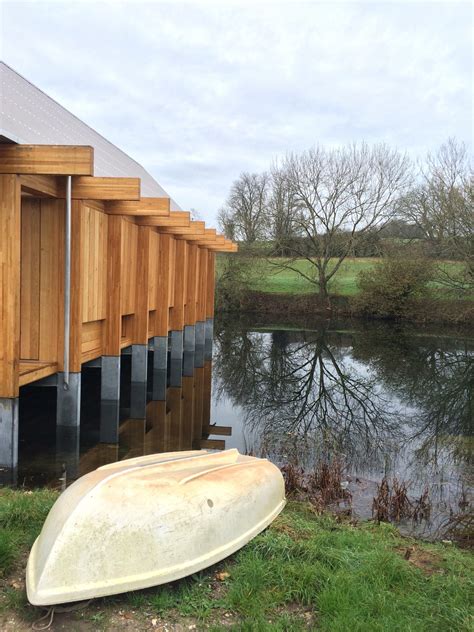 The Fishing Hut : Timber Development UK